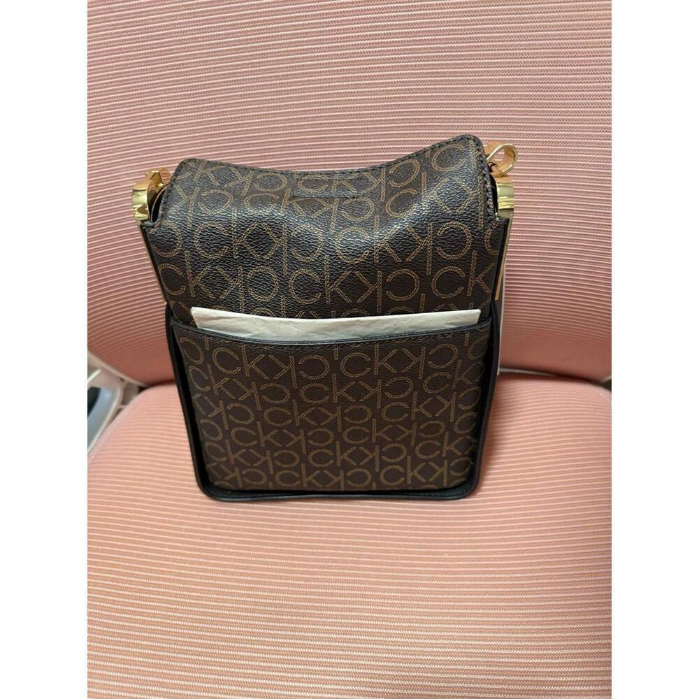 CALVIN KLEIN Small Fay Logo Crossbody Bag - Picture 3 of 3